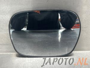 Gebruikte Spiegelglas rechts Toyota RAV4 (A2) 1.8 16V VVT-i 4x2 Prijs € 19,95 Margeregeling aangeboden door Japoto Parts B.V.