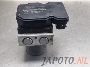 Gebruikte ABS Pomp Kia Sportage (SL) 2.0 CVVT 16V 4x2 Prijs € 52,45 Margeregeling aangeboden door Japoto Parts B.V.