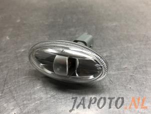 Gebruikte Knipperlicht Scherm links-voor Toyota Aygo (B40) 1.0 12V VVT-i Prijs € 6,95 Margeregeling aangeboden door Japoto Parts B.V.