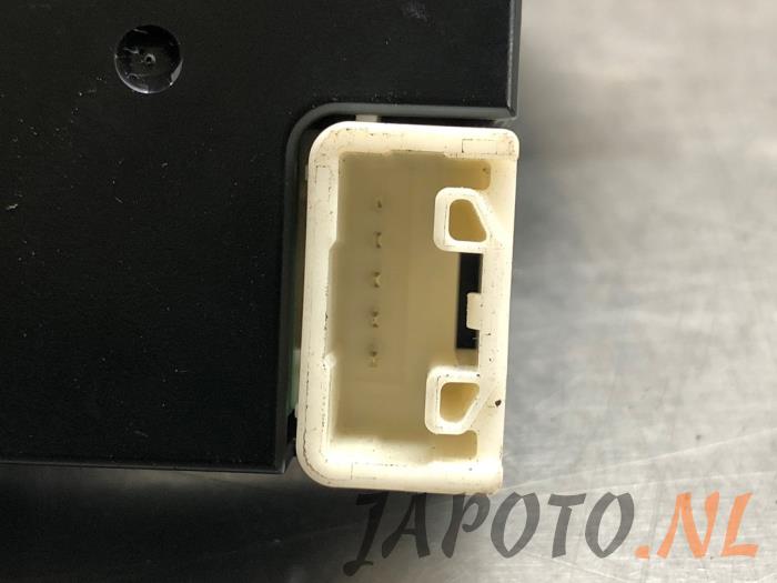 Stuurhoek sensor van een Toyota Aygo (B40) 1.0 12V VVT-i 2018