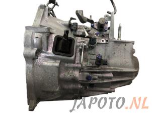 Gebruikte Versnellingsbak Honda Civic (FK6/7/8/9) 1.0i VTEC Turbo 12V Prijs € 840,00 Margeregeling aangeboden door Japoto Parts B.V.