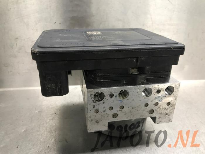 Gebruikte ABS Pomp Honda Civic (FK6/7/8/9) 1.0i VTEC Turbo 12V Prijs € 183,70 Margeregeling aangeboden door Japoto Parts B.V.