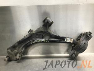 Gebruikte Draagarm onder links-voor Honda Civic (FK6/7/8/9) 1.0i VTEC Turbo 12V Prijs € 74,95 Margeregeling aangeboden door Japoto Parts B.V.