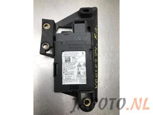 Gebruikte Radar sensor Honda Civic (FK6/7/8/9) 1.0i VTEC Turbo 12V Prijs € 131,20 Margeregeling aangeboden door Japoto Parts B.V.