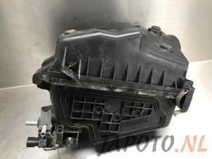 Gebruikte Luchtfilterhuis Toyota Corolla Verso (E12) 1.6 16V VVT-i Prijs € 36,70 Margeregeling aangeboden door Japoto Parts B.V.