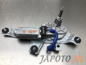 Gebruikte Ruitenwissermotor achter Kia Soul I (AM) 1.6 CVVT 16V Prijs € 49,95 Margeregeling aangeboden door Japoto Parts B.V.