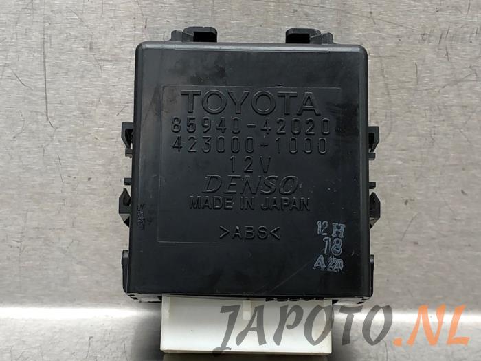 Gebruikte Computer Diversen Toyota RAV4 (A3) 2.0 16V VVT-i 4x4 Prijs € 78,70 Margeregeling aangeboden door Japoto Parts B.V.