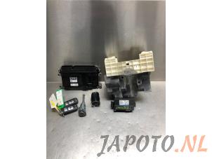 Gebruikte Kontaktslot + computer Mazda MX-5 (ND) 2.0 SkyActiv G-160 16V Prijs € 367,45 Margeregeling aangeboden door Japoto Parts B.V.