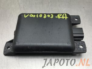 Gebruikte Dode hoek sensor Mazda MX-5 (ND) 2.0 SkyActiv G-160 16V Prijs € 99,95 Margeregeling aangeboden door Japoto Parts B.V.