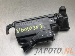 Gebruikte Motor Tankklepvergrendeling Mazda MX-5 (ND) 2.0 SkyActiv G-160 16V Prijs € 39,95 Margeregeling aangeboden door Japoto Parts B.V.
