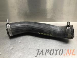 Gebruikte Intercooler Buis Kia Rio IV (YB) 1.0i T-GDi 100 12V Prijs € 31,45 Margeregeling aangeboden door Japoto Parts B.V.