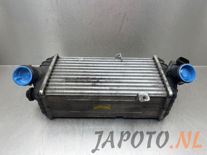 Gebruikte Intercooler Hyundai i30 (GDHB5) 1.6 CRDi 16V VGT Prijs € 47,20 Margeregeling aangeboden door Japoto Parts B.V.