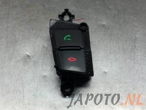Gebruikte Telefoon (diversen) Kia Sportage (SL) 2.0 CVVT 16V 4x4 Prijs € 9,95 Margeregeling aangeboden door Japoto Parts B.V.