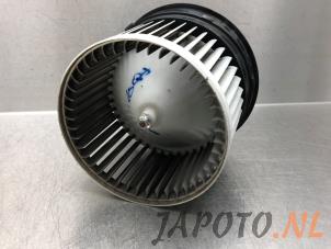 Gebruikte Kachel Ventilatiemotor Nissan Qashqai (J10) 2.0 16V Prijs € 74,95 Margeregeling aangeboden door Japoto Parts B.V.