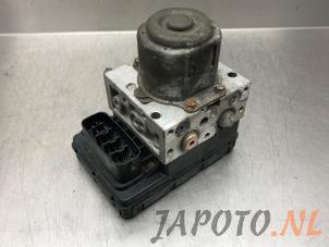 Gebruikte ABS Pomp Toyota Corolla Verso (E12) 1.6 16V VVT-i Prijs € 52,45 Margeregeling aangeboden door Japoto Parts B.V.