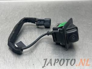 Gebruikte Camera achteruitrijden Hyundai i30 Wagon (GDHF5) 1.6 GDI Blue 16V Prijs € 149,99 Margeregeling aangeboden door Japoto Parts B.V.