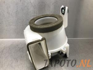 Gebruikte Accu ventilator Toyota Auris Touring Sports (E18) 1.8 16V Hybrid Prijs € 41,99 Margeregeling aangeboden door Japoto Parts B.V.