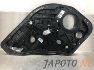 Gebruikte Raammechaniek 4Deurs links-achter Kia Niro I (DE) 1.6 GDI Hybrid Prijs € 49,95 Margeregeling aangeboden door Japoto Parts B.V.