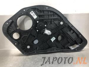 Gebruikte Ruitmechaniek 4Deurs rechts-achter Kia Niro I (DE) 1.6 GDI Hybrid Prijs € 49,95 Margeregeling aangeboden door Japoto Parts B.V.