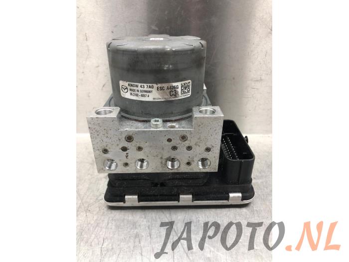 Gebruikte ABS Pomp Mazda CX-5 II (KF) 2.0 SkyActiv-G 165 16V 4WD Prijs € 472,50 Margeregeling aangeboden door Japoto Parts B.V.