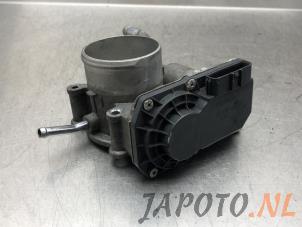 Gebruikte Gasklephuis Hyundai i30 Wagon (GDHF5) 1.6 GDI Blue 16V Prijs € 26,20 Margeregeling aangeboden door Japoto Parts B.V.