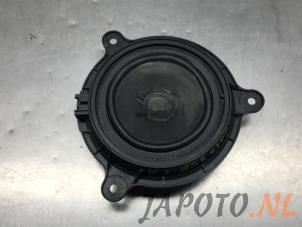 Gebruikte Speaker Mazda CX-5 (KF) 2.0 SkyActiv-G 165 16V 4WD Prijs € 22,95 Margeregeling aangeboden door Japoto Parts B.V.