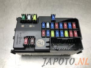 Gebruikte Zekering Kia Ceed Sportswagon (CDF) 1.4 T-GDI 16V Prijs € 104,95 Margeregeling aangeboden door Japoto Parts B.V.