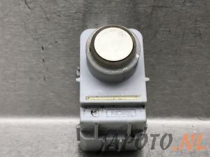 Gebruikte Sensor PDC Kia Venga 1.4 CVVT 16V Prijs € 19,95 Margeregeling aangeboden door Japoto Parts B.V.