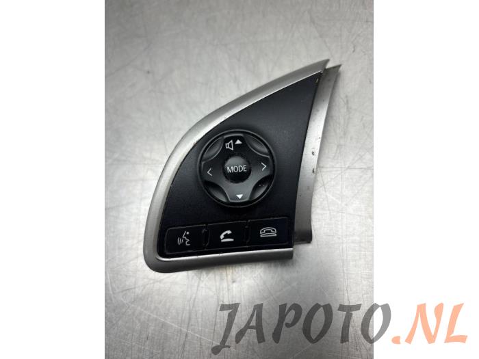 Steering wheel switch Mitsubishi Outlander