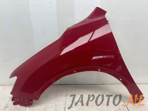 Gebruikte Spatbord links-voor Nissan X-Trail (T32) 1.6 DIG-T 16V Prijs € 175,00 Margeregeling aangeboden door Japoto Parts B.V.