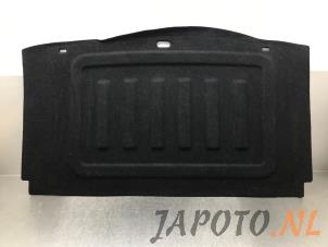 Gebruikte Kofferbak Mat Kia Picanto (JA) 1.0 T-GDI 12V Prijs € 39,99 Margeregeling aangeboden door Japoto Parts B.V.