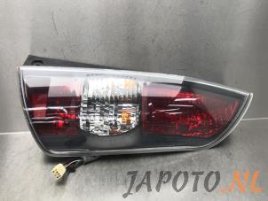 Gebruikte Achterlicht rechts Daihatsu Sirion 2 (M3) 1.3 16V DVVT Prijs € 34,95 Margeregeling aangeboden door Japoto Parts B.V.