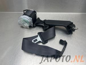 Gebruikte Veiligheidsgordel rechts-achter Honda Jazz (GE6/GE8/GG/GP) 1.4 VTEC 16V Prijs € 44,95 Margeregeling aangeboden door Japoto Parts B.V.