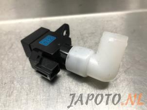 Gebruikte Sensor Temeratuur buiten Nissan Qashqai (J11) 1.2 DIG-T 16V Prijs € 14,95 Margeregeling aangeboden door Japoto Parts B.V.