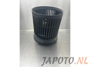 Gebruikte Kachel Ventilatiemotor Nissan Qashqai (J11) 1.2 DIG-T 16V Prijs € 74,95 Margeregeling aangeboden door Japoto Parts B.V.