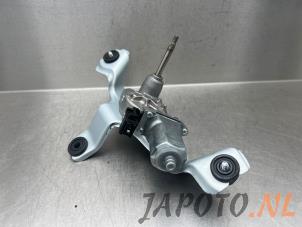 Gebruikte Ruitenwissermotor achter Hyundai Kona (OS) 1.0 T-GDI 12V Prijs € 74,99 Margeregeling aangeboden door Japoto Parts B.V.