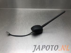 Gebruikte Antenne Suzuki Swift (ZA/ZC/ZD) 1.6 Sport VVT 16V Prijs € 29,95 Margeregeling aangeboden door Japoto Parts B.V.