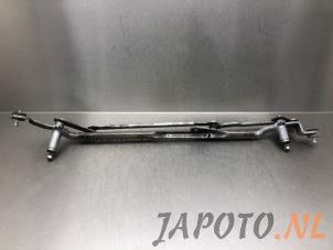 Gebruikte Ruitenwis Mechaniek Suzuki Swift (ZA/ZC/ZD) 1.6 Sport VVT 16V Prijs € 29,99 Margeregeling aangeboden door Japoto Parts B.V.
