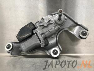 Gebruikte Ruitenwissermotor achter Toyota Prius (ZVW5) 1.8 16V Hybrid Prijs € 78,74 Margeregeling aangeboden door Japoto Parts B.V.