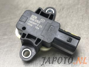 Gebruikte Airbag Sensor Mazda CX-3 (DJ/DK) 1.5 Skyactiv D 105 16V Prijs € 41,99 Margeregeling aangeboden door Japoto Parts B.V.