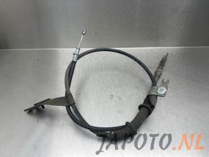 Gebruikte Handrem Kabel Mazda CX-3 1.5 Skyactiv D 105 16V Prijs op aanvraag aangeboden door Japoto Parts B.V.