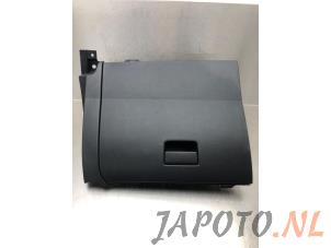 Gebruikte Dashboardkastje Mazda 2 (DJ/DL) 1.5 SkyActiv-G 90 Prijs € 49,95 Margeregeling aangeboden door Japoto Parts B.V.