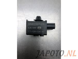 Gebruikte Alarm sirene Mazda 2 (DJ/DL) 1.5 SkyActiv-G 90 Prijs € 19,95 Margeregeling aangeboden door Japoto Parts B.V.