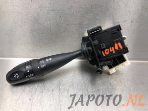 Gebruikte Schakelaar Licht Suzuki Swift (ZA/ZC/ZD1/2/3/9) 1.3 VVT 16V Prijs op aanvraag aangeboden door Japoto Parts B.V.