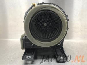 Gebruikte Ventilator overige Toyota Yaris III (P13) 1.5 16V Hybrid Prijs € 49,95 Margeregeling aangeboden door Japoto Parts B.V.
