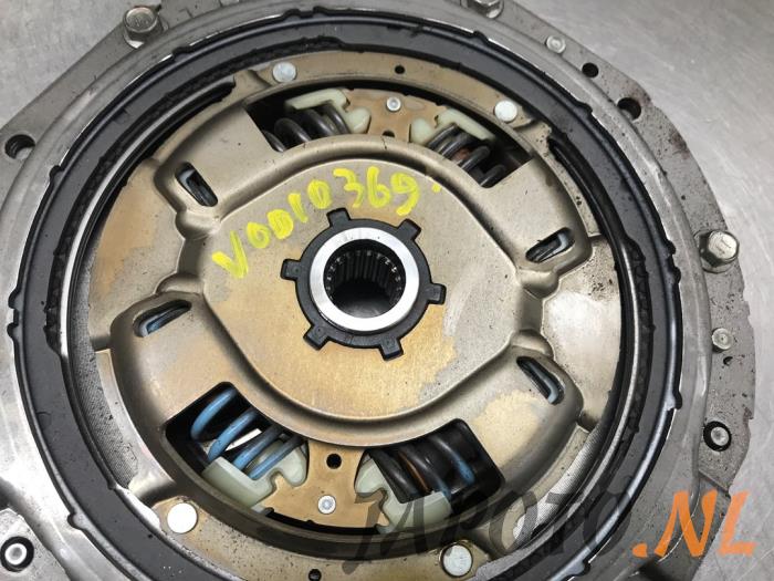 Vliegwiel van een Toyota Yaris IV (P21/PA1/PH1) 1.5 12V Hybrid 115 2023