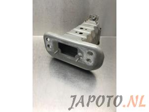 Gebruikte Frontdeel steun Toyota Yaris III (P13) 1.0 12V VVT-i Prijs € 20,95 Margeregeling aangeboden door Japoto Parts B.V.