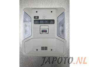 Gebruikte Binnenverlichting voor Toyota RAV4 (A5) 2.5 Hybrid 16V AWD Prijs € 52,49 Margeregeling aangeboden door Japoto Parts B.V.