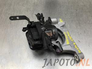 Gebruikte Motorrubber Toyota RAV4 (A5) 2.5 Hybrid 16V AWD Prijs € 52,49 Margeregeling aangeboden door Japoto Parts B.V.