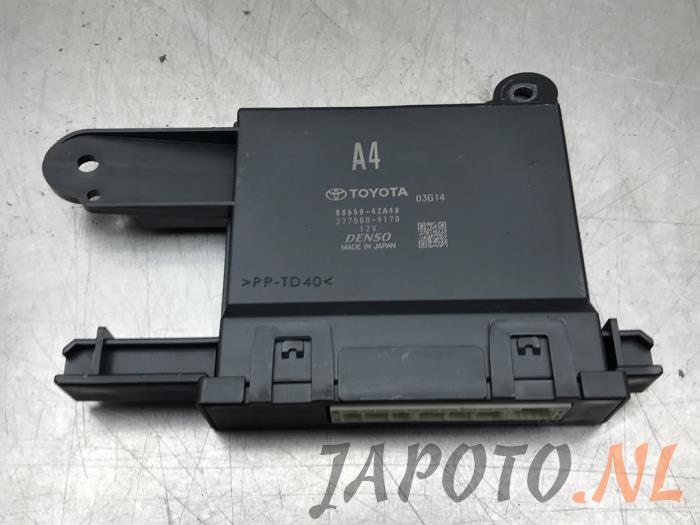 Gebruikte Computer Airco Toyota RAV4 (A5) 2.5 Hybrid 16V AWD Prijs € 104,95 Margeregeling aangeboden door Japoto Parts B.V.